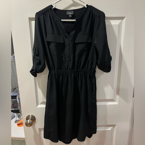 Black Dress - Picture 1 of 2